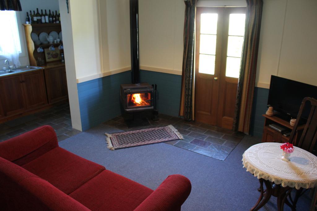 Coonawarra'S Pyrus Cottage ภายนอก รูปภาพ